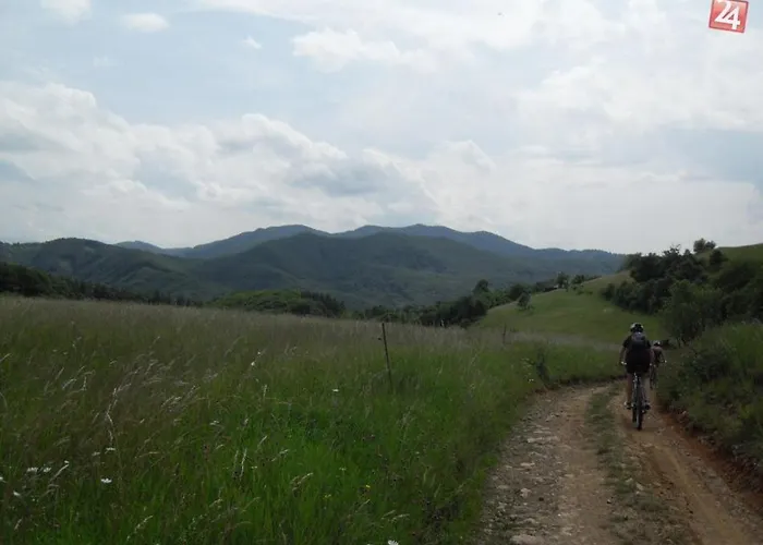 Apartament Priestranny 3 Izb. V Centre S Parkovanim.